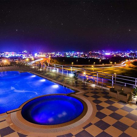 Al Murooj Grand Hotel Masqat Buitenkant foto