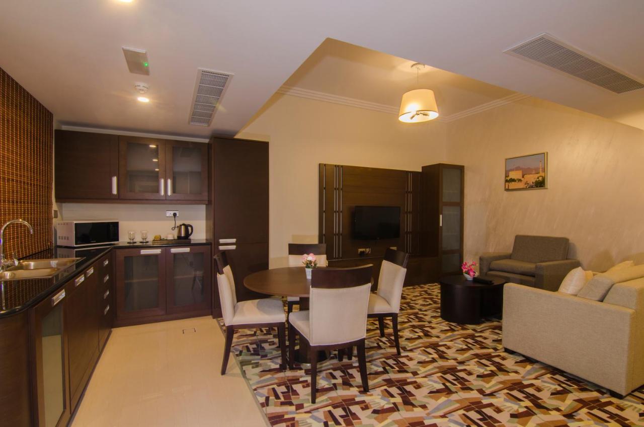 Al Murooj Grand Hotel Masqat Buitenkant foto