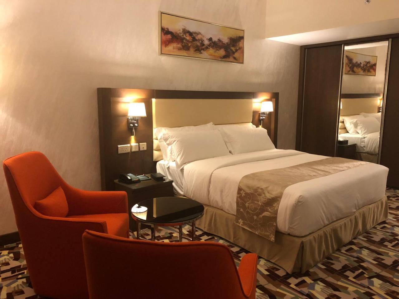 Al Murooj Grand Hotel Masqat Buitenkant foto