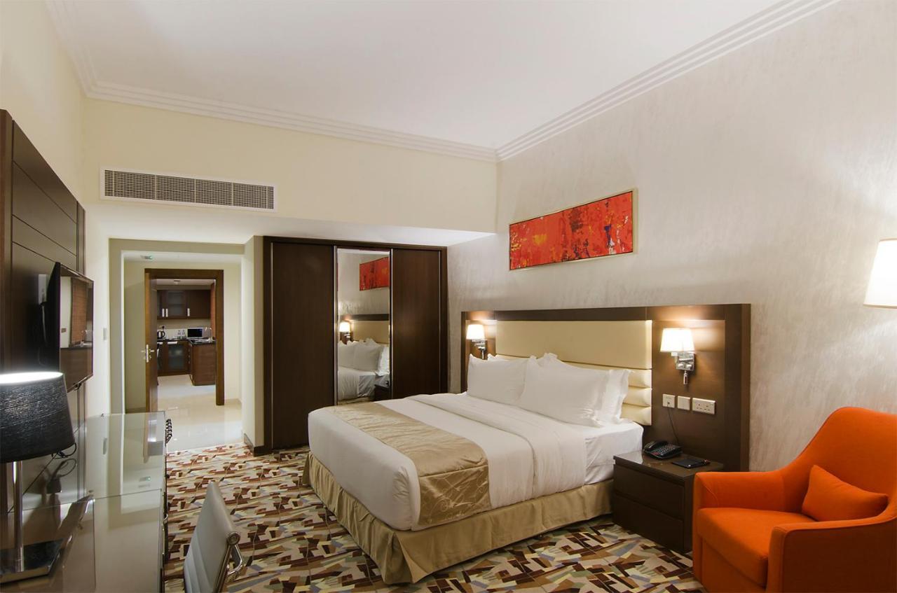 Al Murooj Grand Hotel Masqat Buitenkant foto