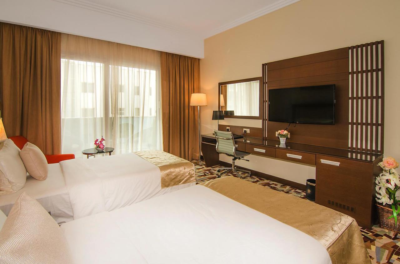 Al Murooj Grand Hotel Masqat Buitenkant foto