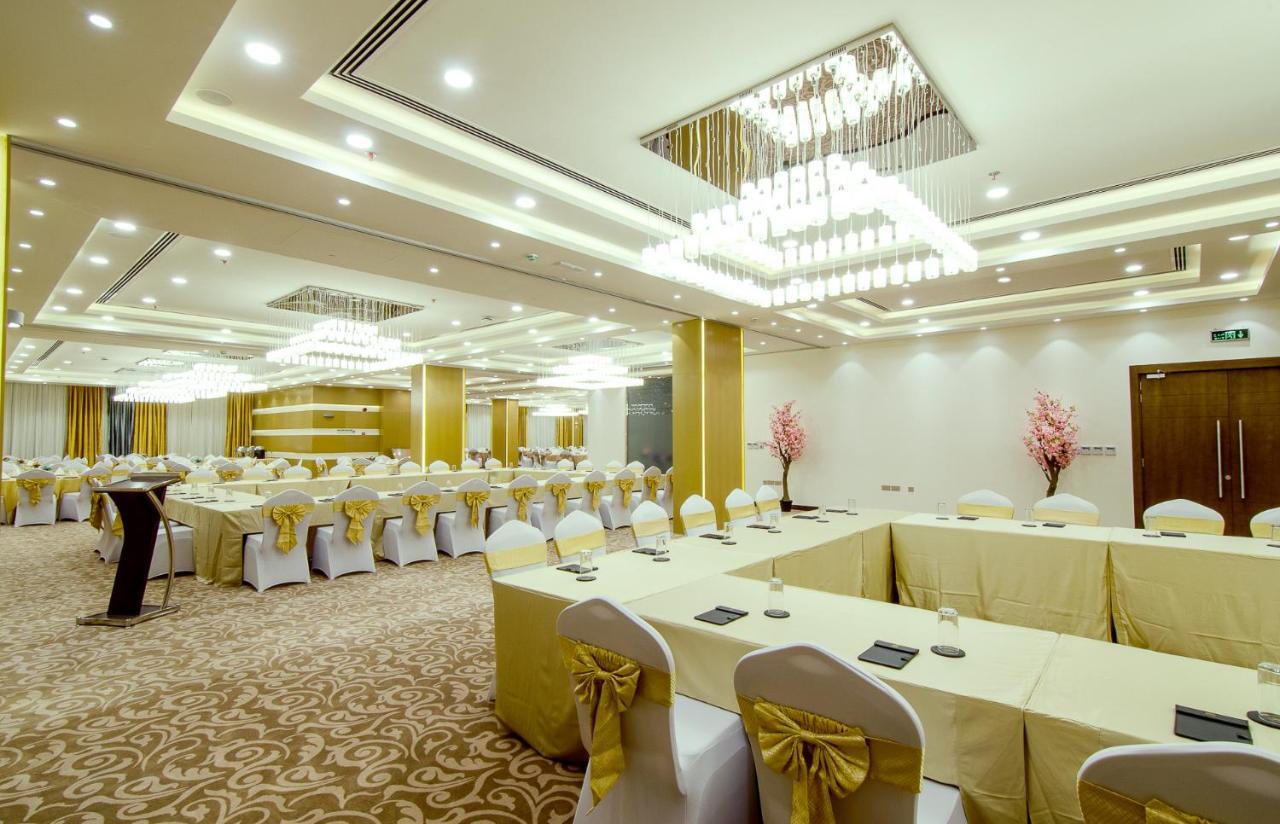 Al Murooj Grand Hotel Masqat Buitenkant foto