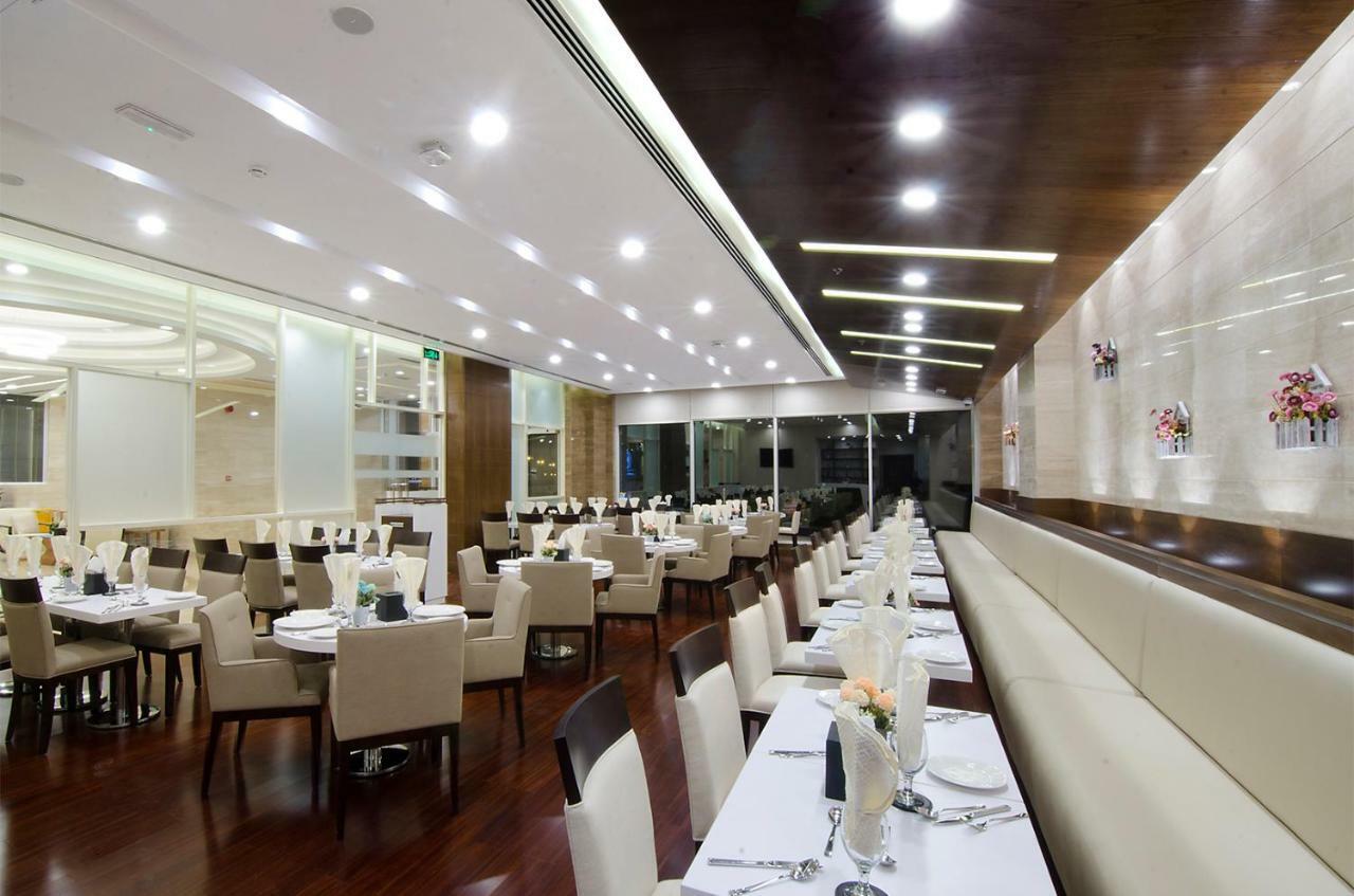 Al Murooj Grand Hotel Masqat Buitenkant foto